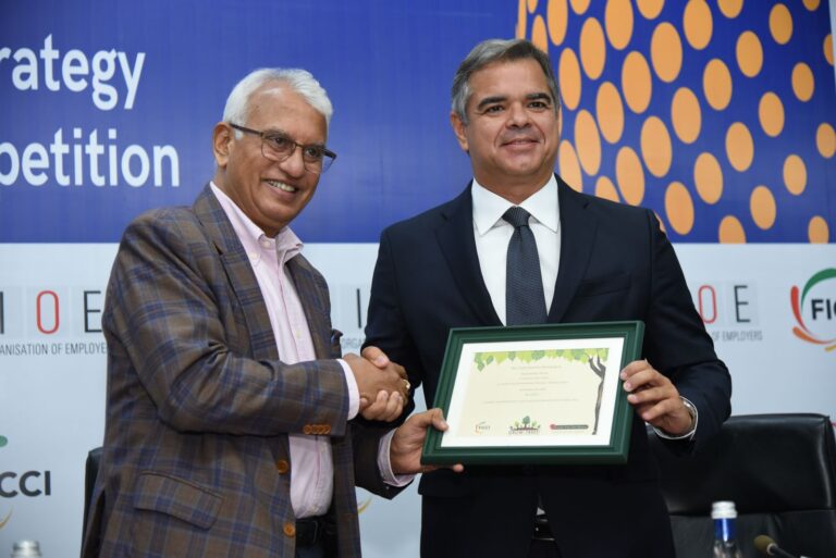 WhatsApp Image 2026-02-22 at 00.15.57